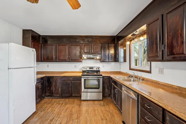 $2,300 | S4508 Excelsior Drive, Rock Springs, WI 53961