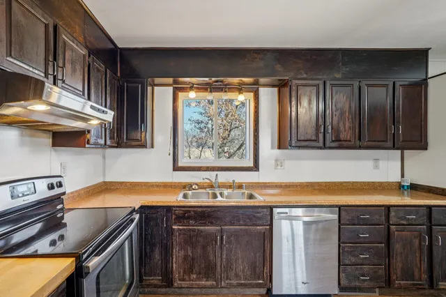 $2,300 | S4508 Excelsior Drive, Rock Springs, WI 53961