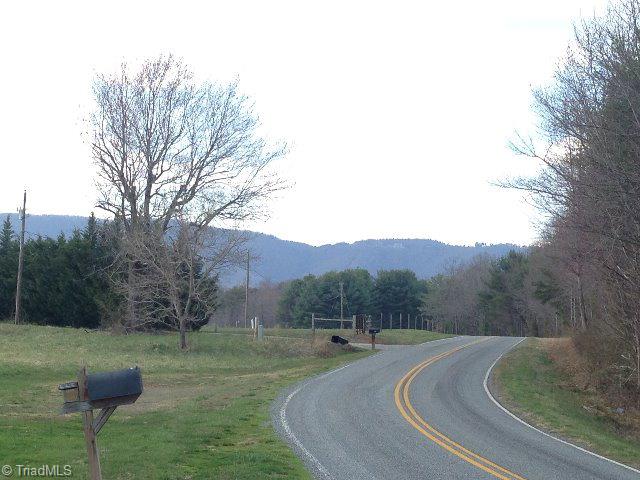 3435 South Center Church Road Thurmond, NC 28683 - Photo 6 of 10 Gallery Image 6