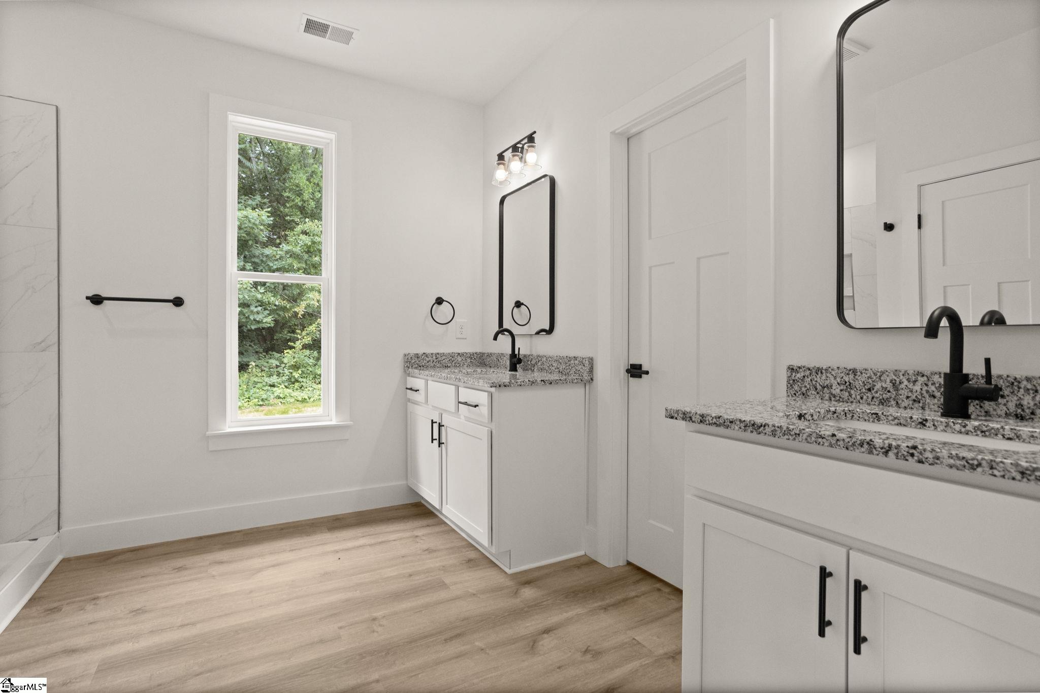 215 Timberlane Road Greer, SC 29651 - Photo 17 of 38