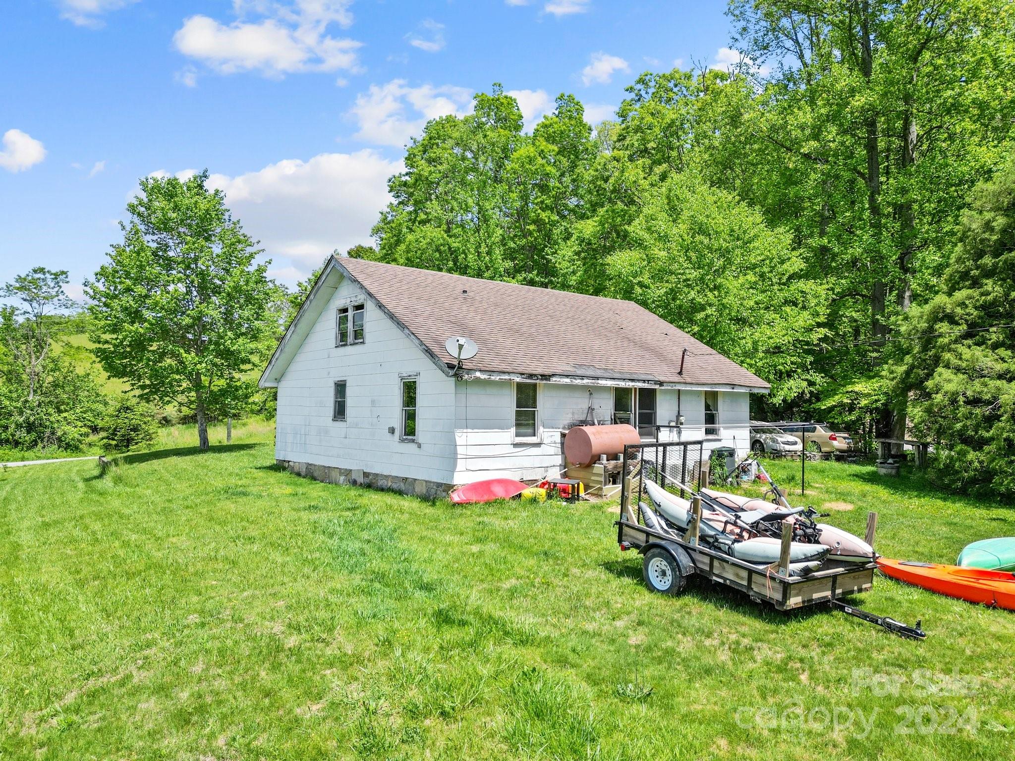 10 Bailey Ridge Road Black Mountain, NC 28711 - Photo 43 of 44 a view of backyard of the house
