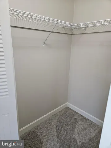 a view of empty room with window