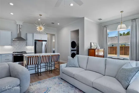 $389,000 | 1951 Crossvine Lane, Shreveport, LA 71106