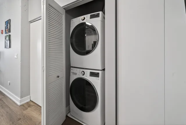 $264,900 | 332 River Street, Unit 4504, Lemont, IL 60439