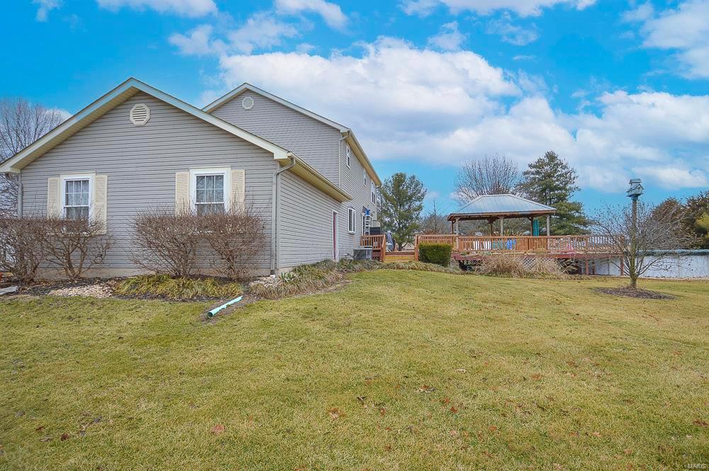 16519 Conrad Road Brighton, IL 62012 - Photo 11 of 41