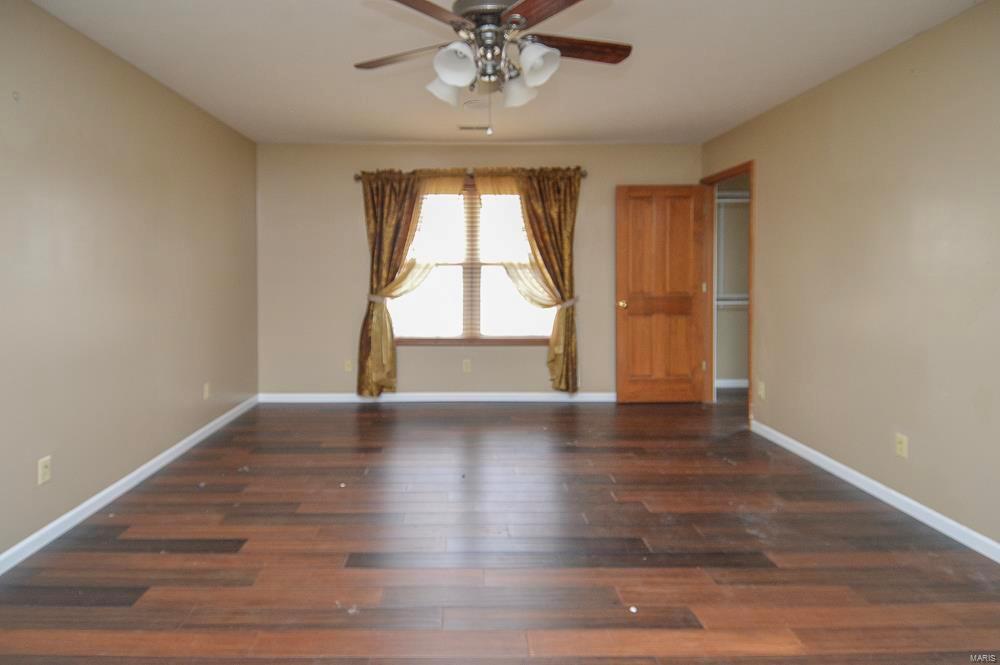 16519 Conrad Road Brighton, IL 62012 - Photo 20 of 41