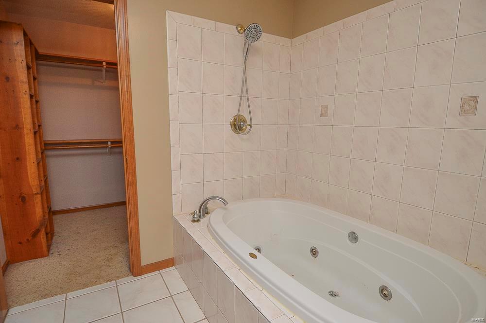 16519 Conrad Road Brighton, IL 62012 - Photo 23 of 41