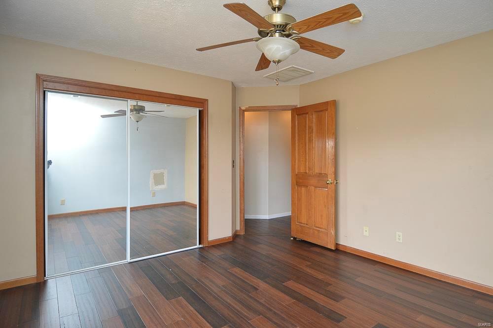 16519 Conrad Road Brighton, IL 62012 - Photo 26 of 41