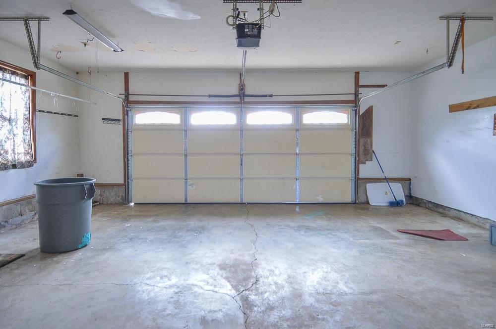 16519 Conrad Road Brighton, IL 62012 - Photo 33 of 41