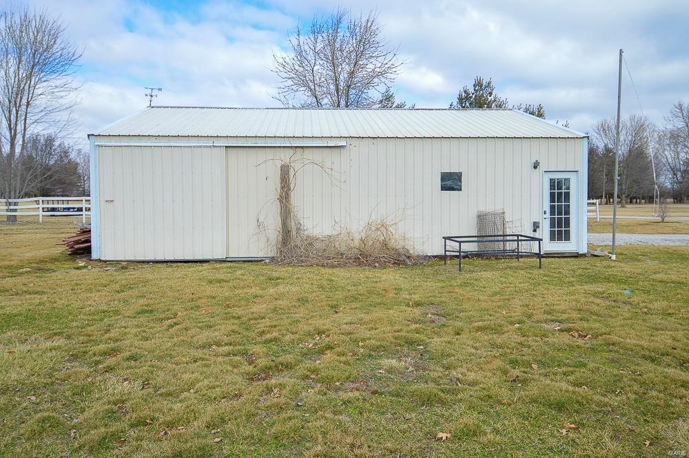 16519 Conrad Road Brighton, IL 62012 - Photo 38 of 41