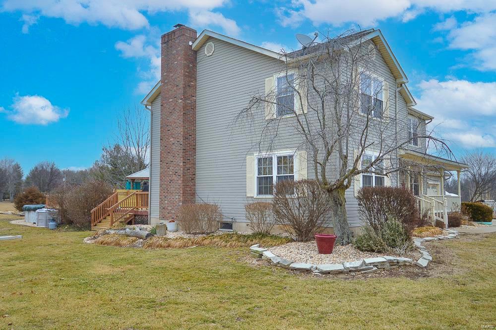 16519 Conrad Road Brighton, IL 62012 - Photo 8 of 41