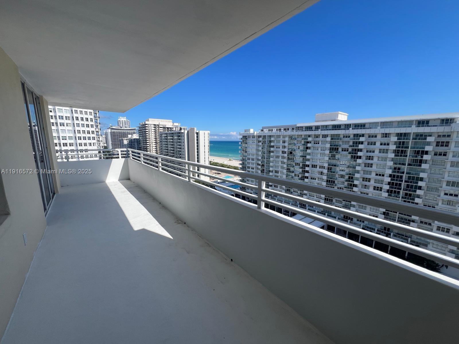 5600 Collins Avenue, Unit 17T Miami Beach, FL 33140 - Photo 36 of 52