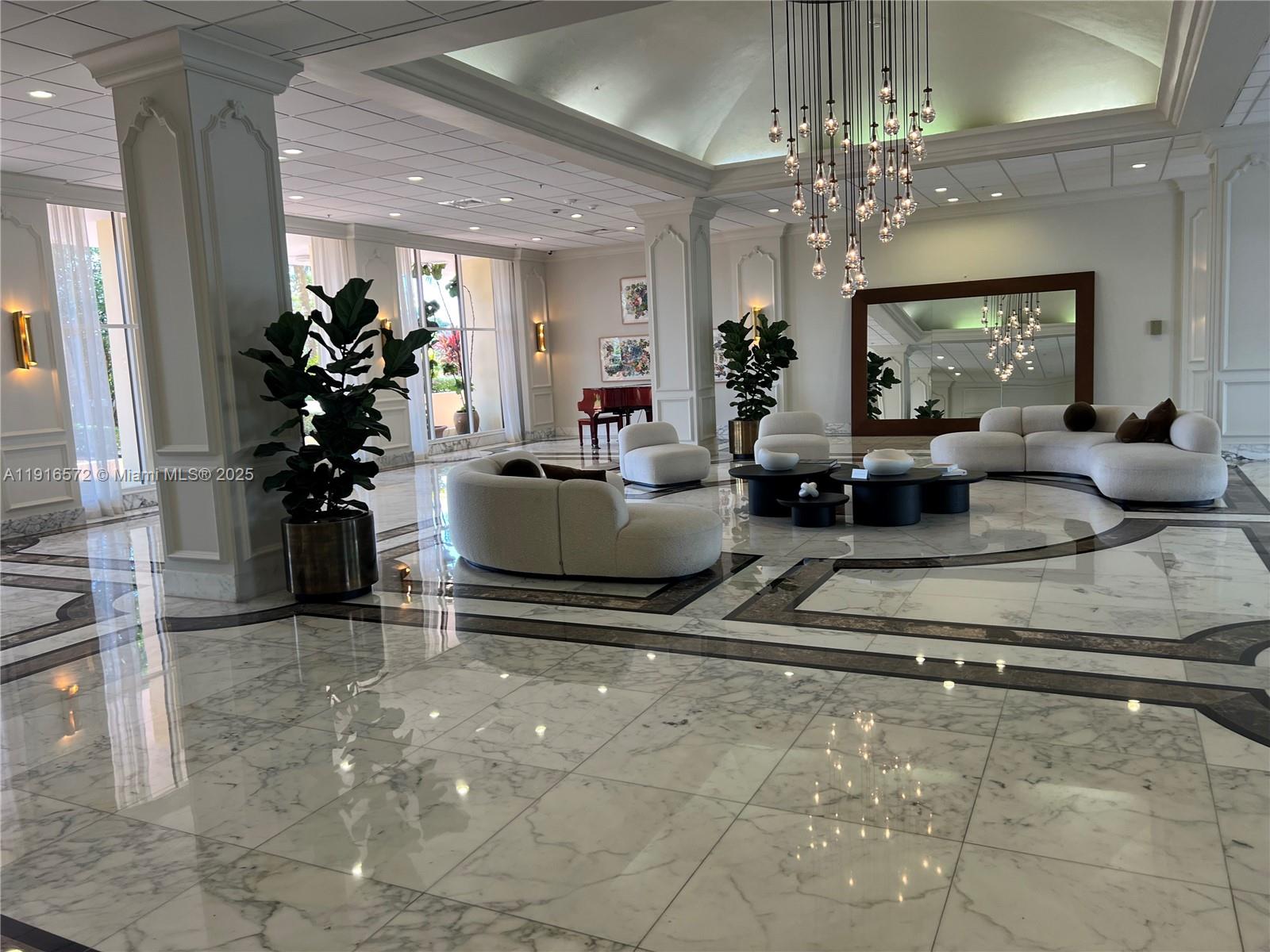 5600 Collins Avenue, Unit 17T Miami Beach, FL 33140 - Photo 41 of 52