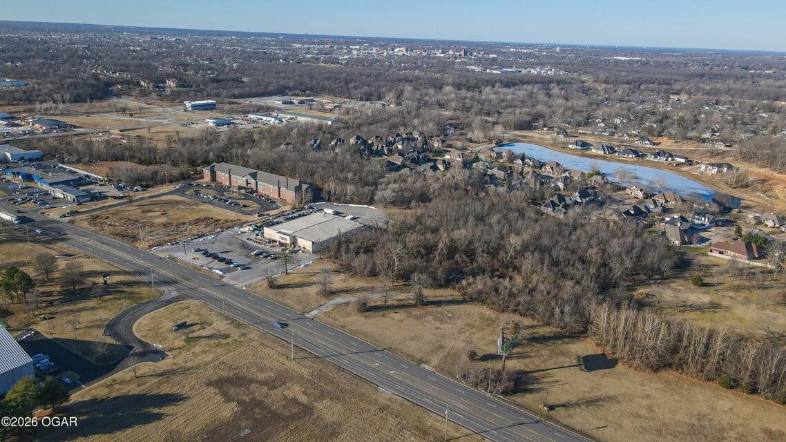 1410 North Rangeline Road Joplin, MO 64801 - Photo 5 of 8 20260209194922757602000000-o