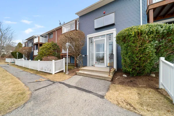 $315,000 | 24 Seabury, Unit 24, Hampton, NH 03842