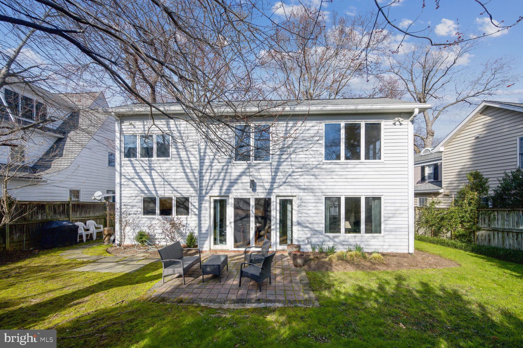 7010 Exeter Road Bethesda, MD 20814 - Photo 6 of 10