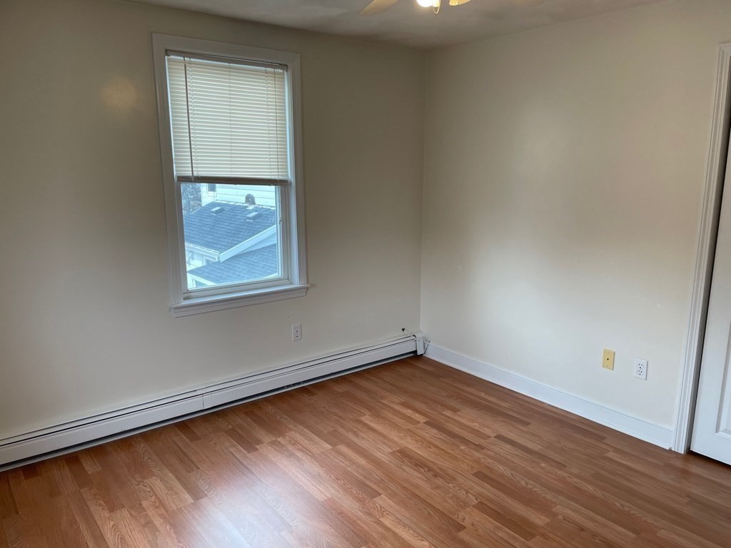 32 Lincoln Road, Unit B Newton, MA 02458 - Photo 13 of 26