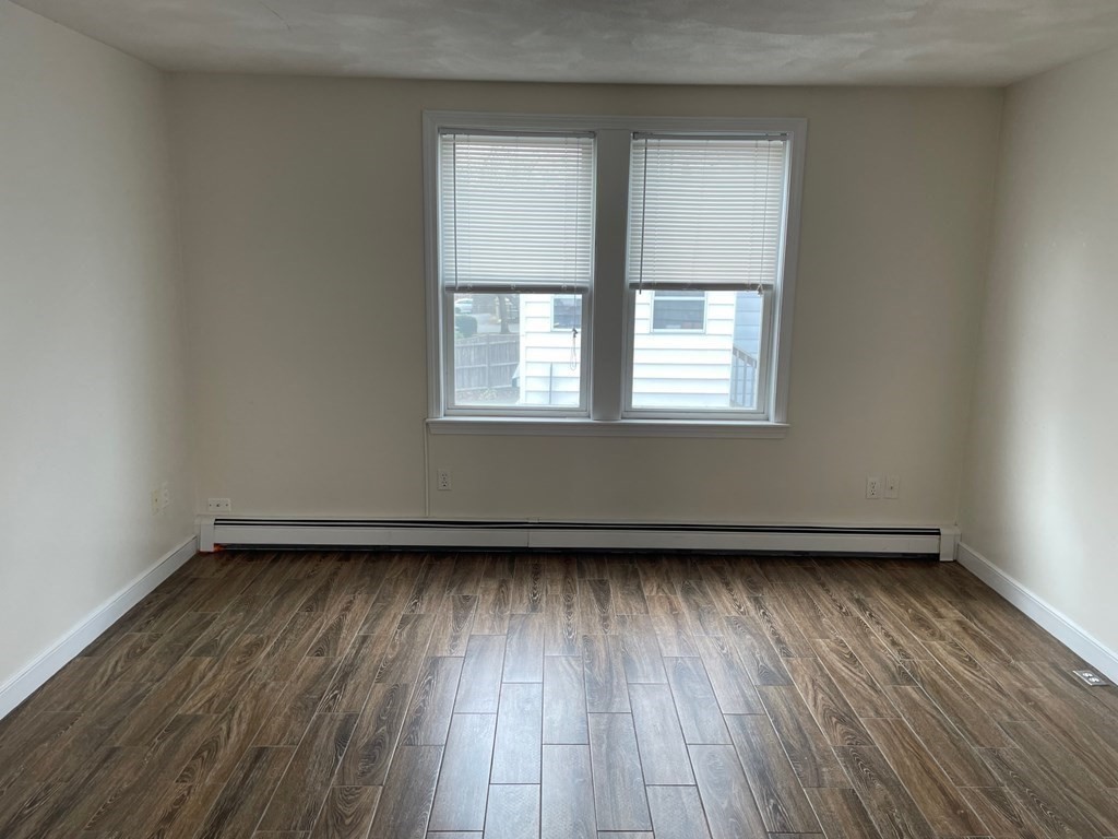 32 Lincoln Road, Unit B Newton, MA 02458 - Photo 9 of 26