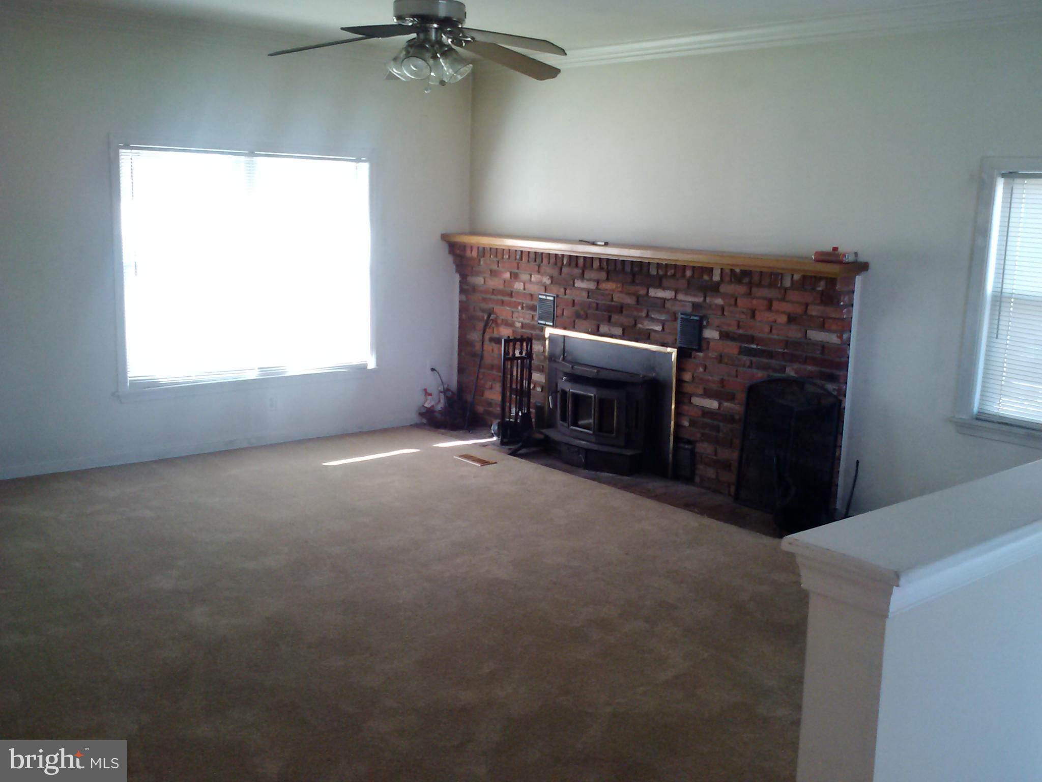 7709 Twin Oaks Road Severn, MD 21144 - Photo 8 of 21 Family Room