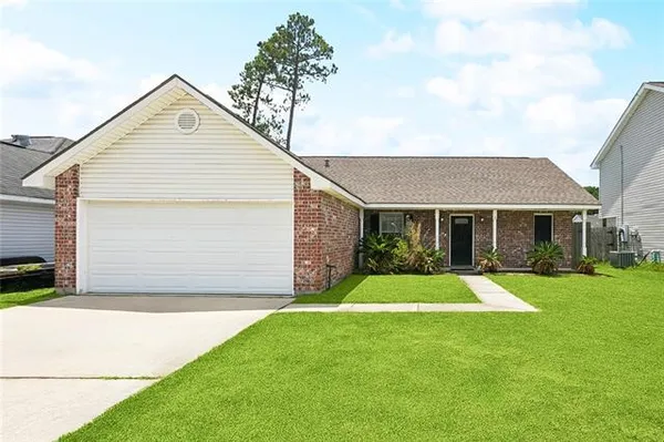 $199,000 | 1243 Admiral Nelson Drive, Slidell, LA 70461