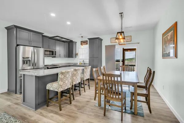 $625,000 | 1140 Bear Hollow Drive, Waverly, TN 37185