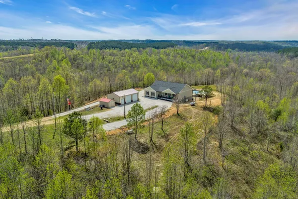 $625,000 | 1140 Bear Hollow Drive, Waverly, TN 37185