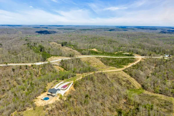 $625,000 | 1140 Bear Hollow Drive, Waverly, TN 37185