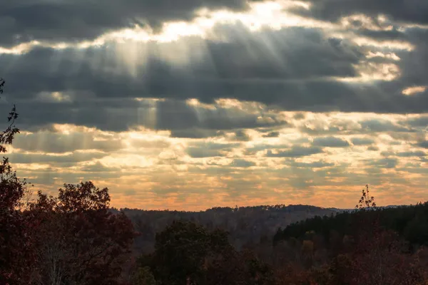 $625,000 | 1140 Bear Hollow Drive, Waverly, TN 37185