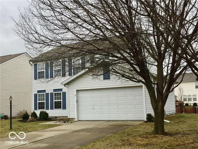 $2,300 | 14313 Harrison Parkway, Fishers, IN 46038