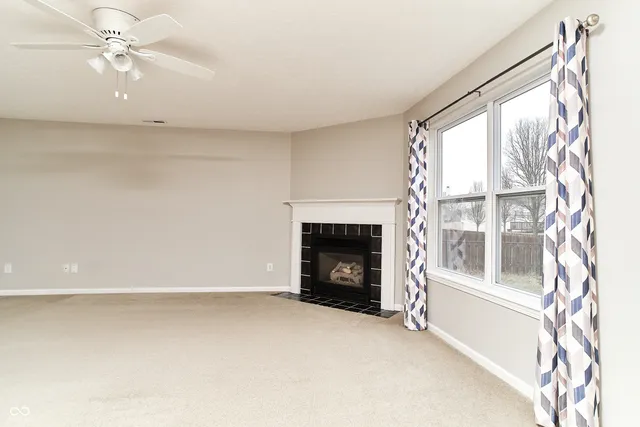 $2,300 | 14313 Harrison Parkway, Fishers, IN 46038