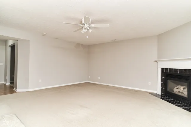 $2,300 | 14313 Harrison Parkway, Fishers, IN 46038