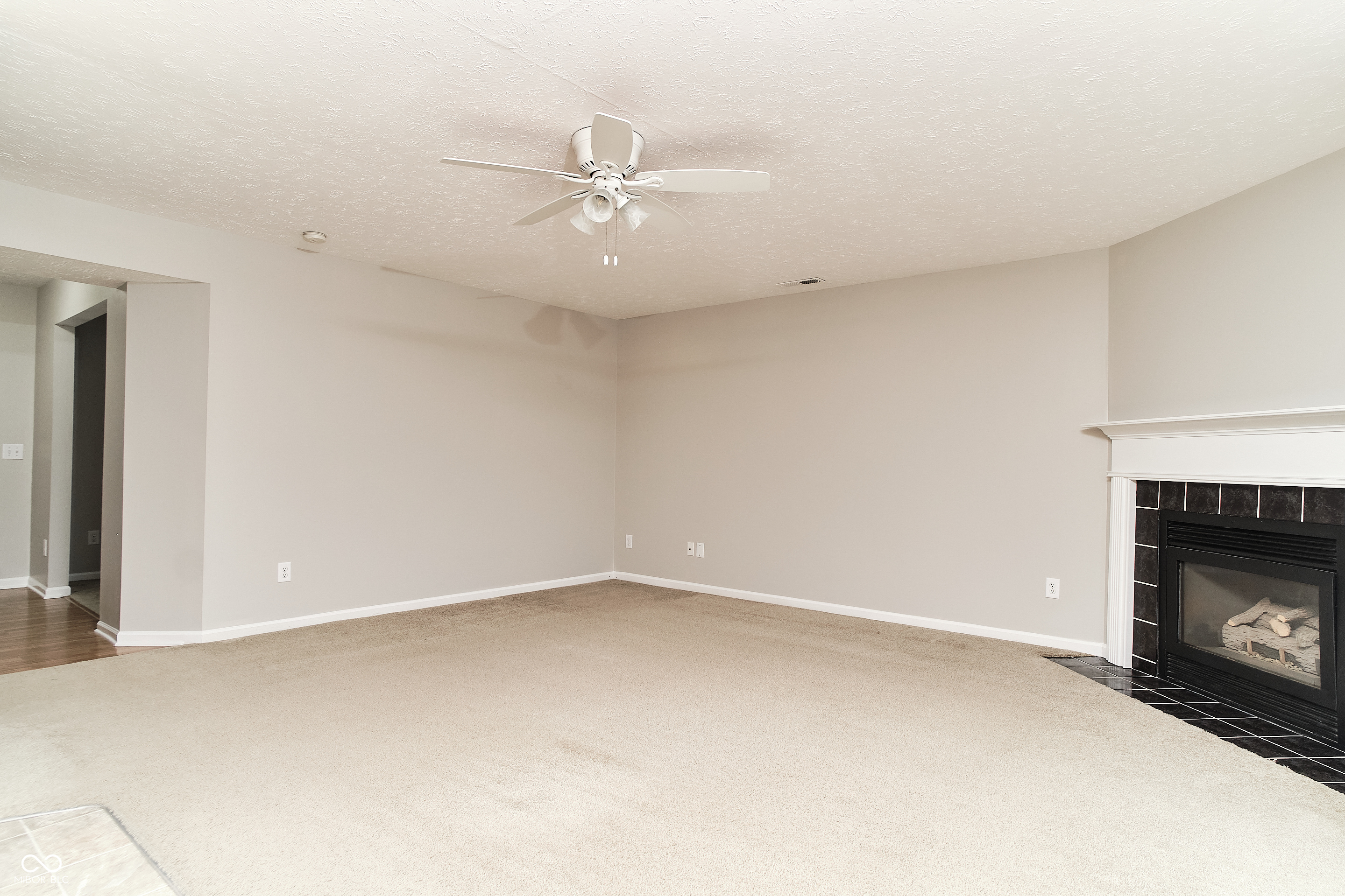 14313 Harrison Parkway Fishers, IN 46038 - Photo 13 of 61