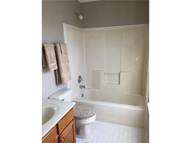 $2,300 | 14313 Harrison Parkway, Fishers, IN 46038