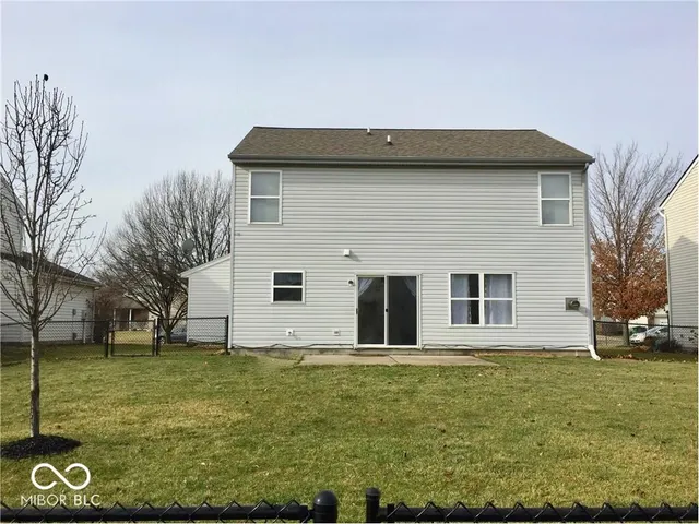 $2,300 | 14313 Harrison Parkway, Fishers, IN 46038
