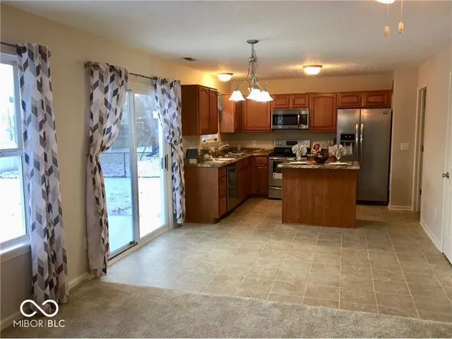 $2,300 | 14313 Harrison Parkway, Fishers, IN 46038