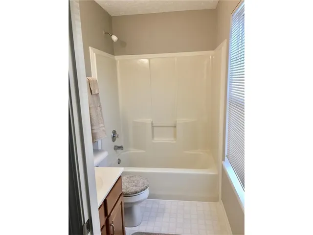 $2,300 | 14313 Harrison Parkway, Fishers, IN 46038