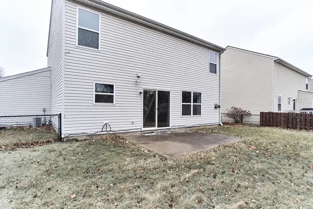 $2,300 | 14313 Harrison Parkway, Fishers, IN 46038