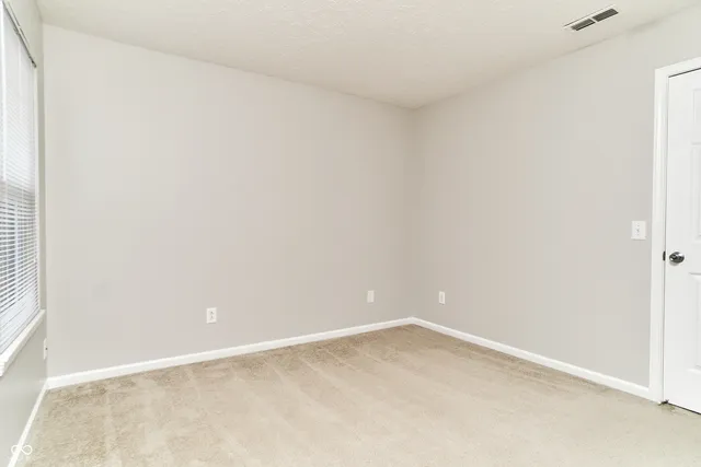 $2,300 | 14313 Harrison Parkway, Fishers, IN 46038