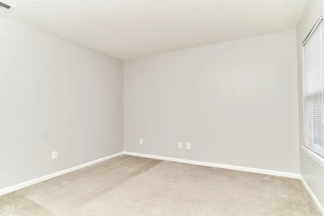 $2,300 | 14313 Harrison Parkway, Fishers, IN 46038