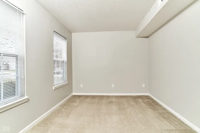 $2,300 | 14313 Harrison Parkway, Fishers, IN 46038