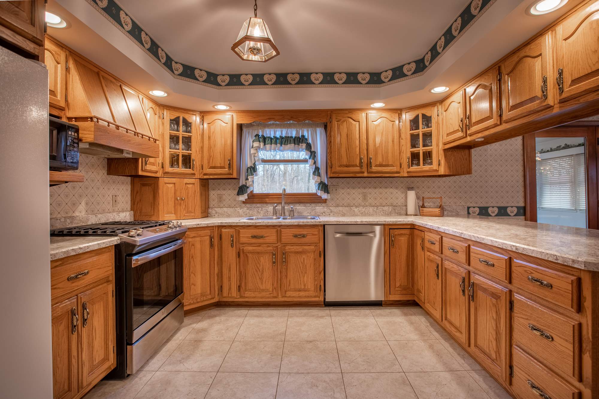 112 Mt Pleasant Road Bedford, IN 47421 - Photo 7 of 35
