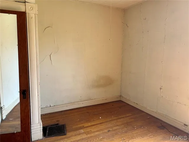 $21,900 | 712 East Harrison Street, Sparta, IL 62286