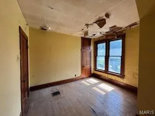 $17,900 | 712 East Harrison Street, Sparta, IL 62286