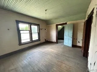$17,900 | 712 East Harrison Street, Sparta, IL 62286