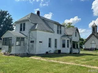 $17,900 | 712 East Harrison Street, Sparta, IL 62286