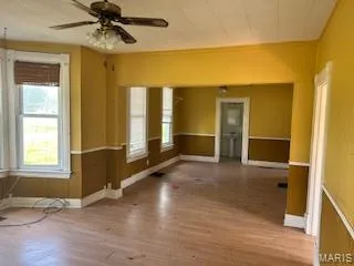 $17,900 | 712 East Harrison Street, Sparta, IL 62286