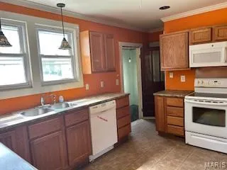 $17,900 | 712 East Harrison Street, Sparta, IL 62286