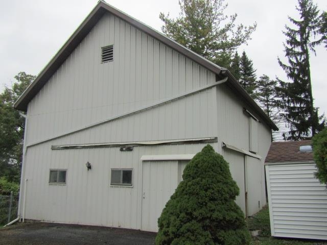 750 Busha Road Owosso, MI 48867 - Photo 16 of 22 50123365-17.JPG