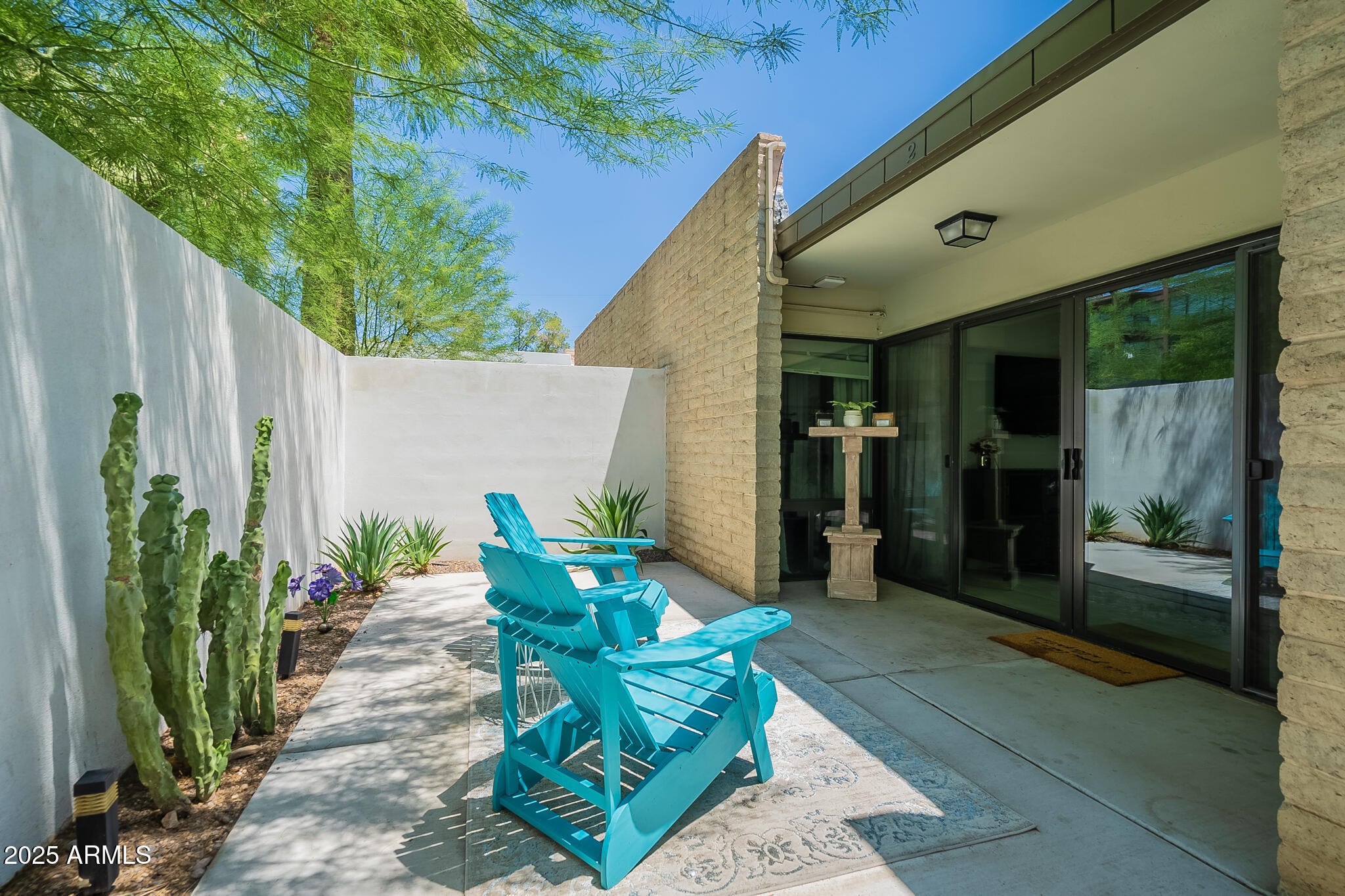 4351 North 36th Street, Unit 2 Phoenix, AZ 85018 - Photo 24 of 24 a view of a chairs in the patio