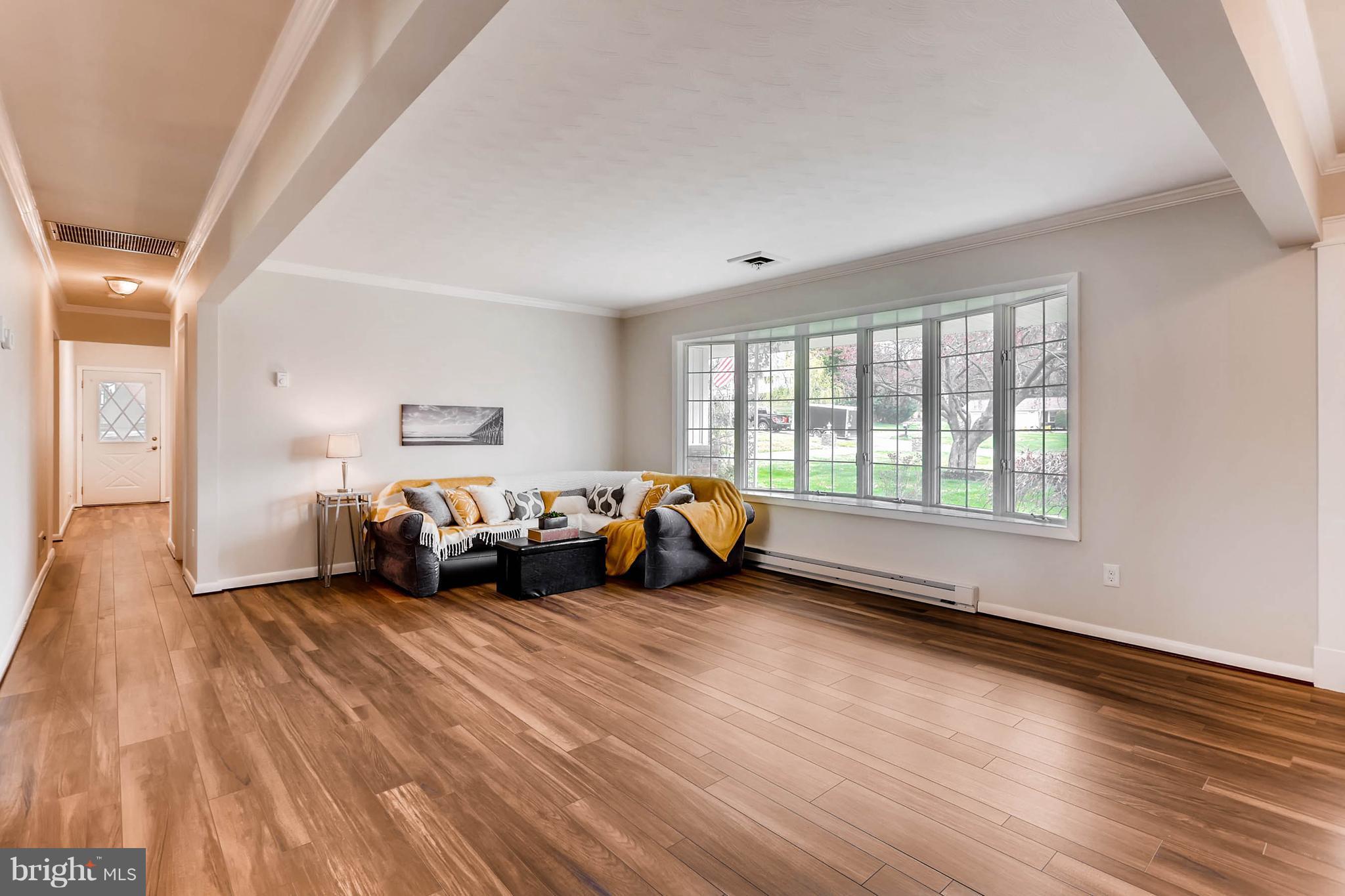 605 Trixsam Road Sykesville, MD 21784 - Photo 6 of 30 Open living concept